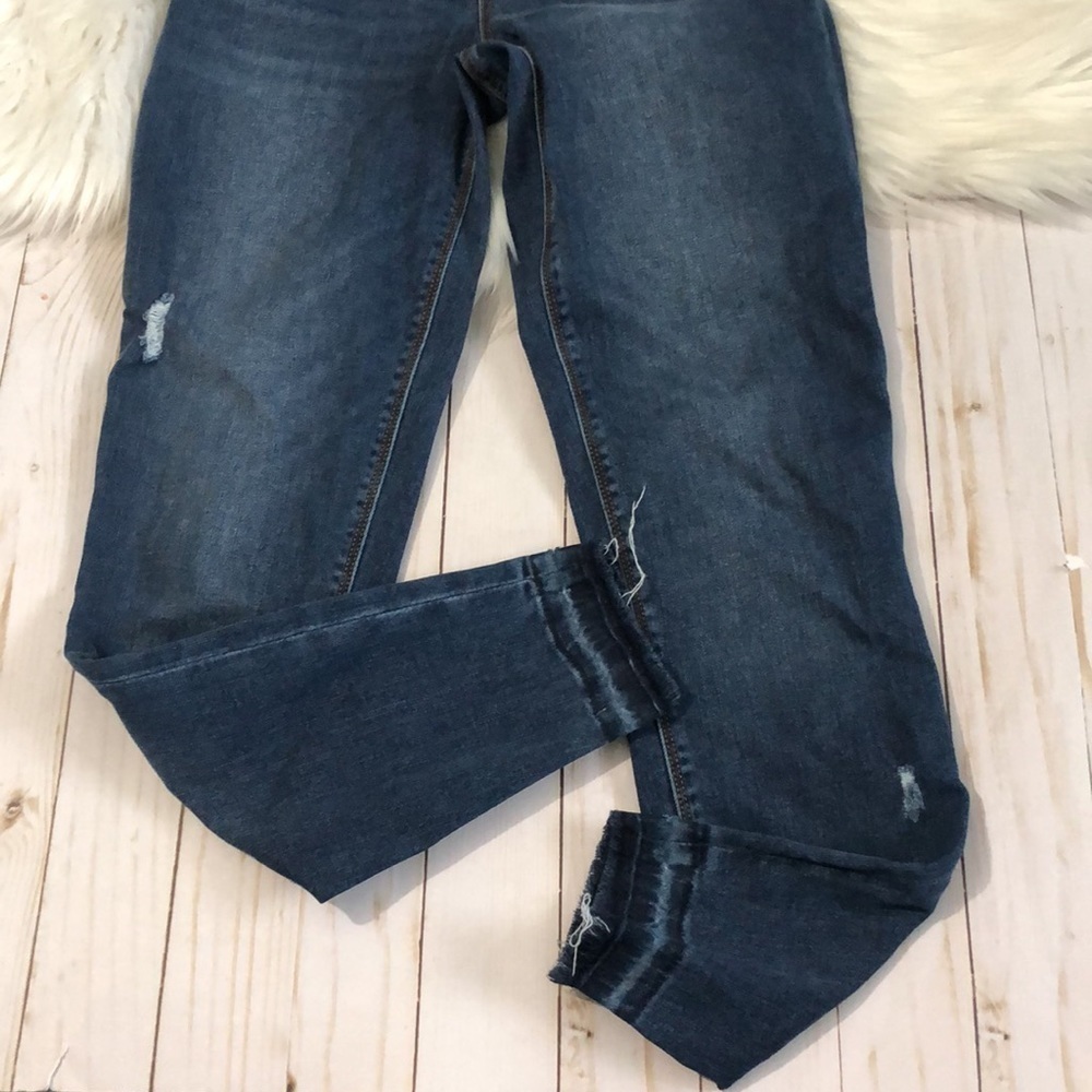 Spanx skinny lightly distressed jeans size S EUC - Picture 6 of 12